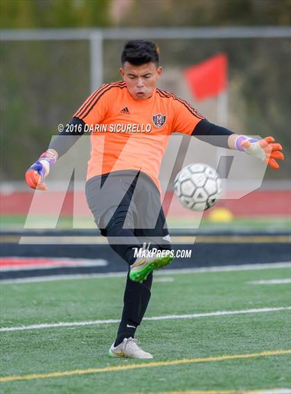 Thumbnail 2 in Maricopa vs. Red Mountain (Coyote Classic Tournament )  photogallery.