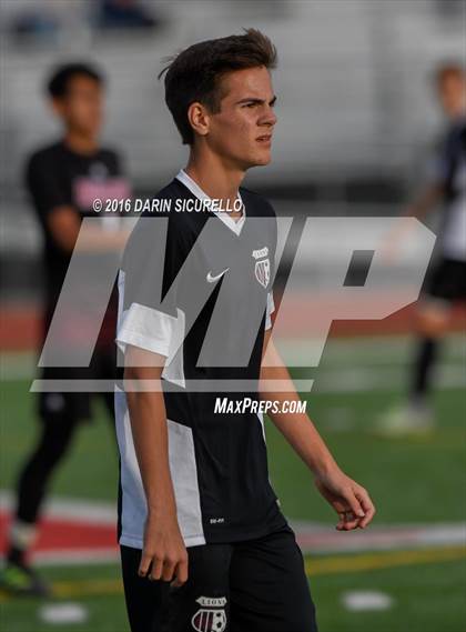 Thumbnail 1 in Maricopa vs. Red Mountain (Coyote Classic Tournament )  photogallery.