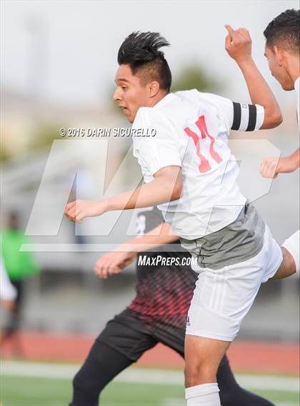 Thumbnail 3 in Maricopa vs. Red Mountain (Coyote Classic Tournament )  photogallery.