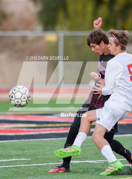 Thumbnail 1 in Maricopa vs. Red Mountain (Coyote Classic Tournament )  photogallery.