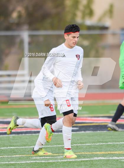 Thumbnail 3 in Maricopa vs. Red Mountain (Coyote Classic Tournament )  photogallery.