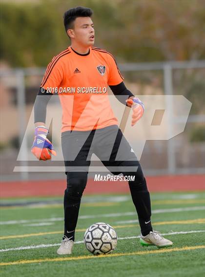 Thumbnail 1 in Maricopa vs. Red Mountain (Coyote Classic Tournament )  photogallery.