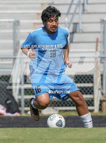 Thumbnail 3 in South View vs. Overhills (3rd Annual 'B-Nice To You Heart' Boys' Soccer Jamboree) photogallery.