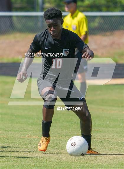 Thumbnail 2 in South View vs. Overhills (3rd Annual 'B-Nice To You Heart' Boys' Soccer Jamboree) photogallery.