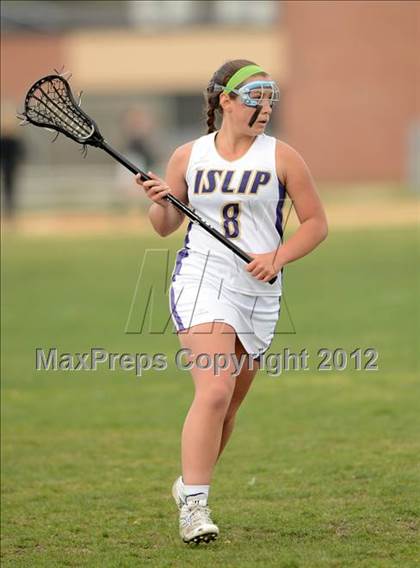 Thumbnail 1 in Bellport @ Islip photogallery.