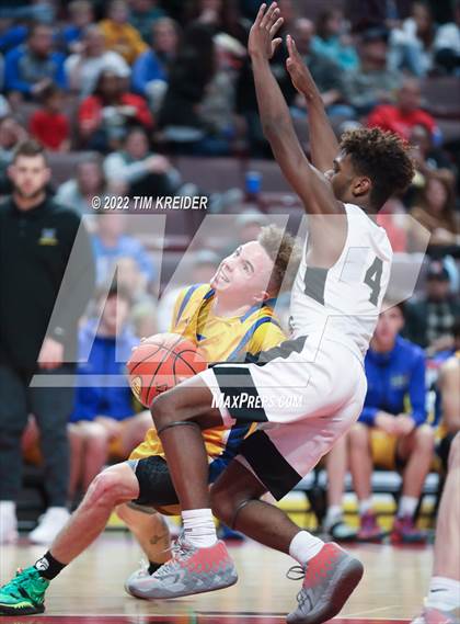 Thumbnail 1 in Middletown @ Berks Catholic (PIAA District 3 4A Final) photogallery.