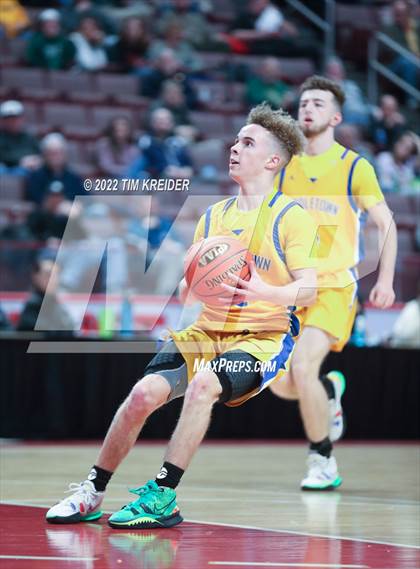 Thumbnail 3 in Middletown @ Berks Catholic (PIAA District 3 4A Final) photogallery.