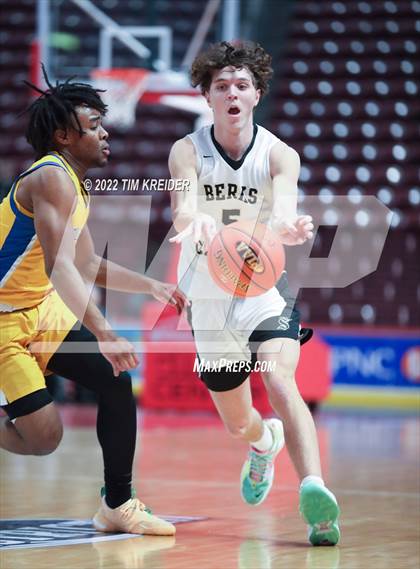 Thumbnail 1 in Middletown @ Berks Catholic (PIAA District 3 4A Final) photogallery.