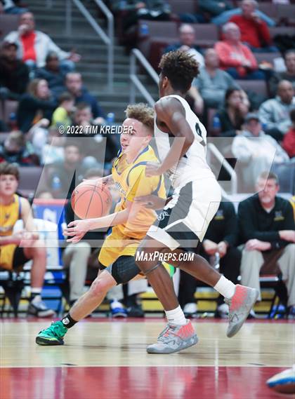 Thumbnail 3 in Middletown @ Berks Catholic (PIAA District 3 4A Final) photogallery.