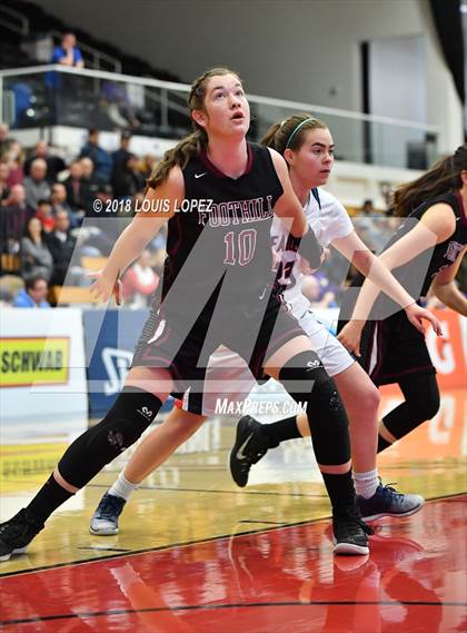 Thumbnail 3 in Brentwood School vs. Foothill Tech (CIF SS DIV 4AA Final) photogallery.