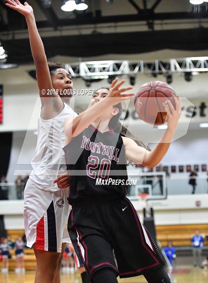 Thumbnail 1 in Brentwood School vs. Foothill Tech (CIF SS DIV 4AA Final) photogallery.