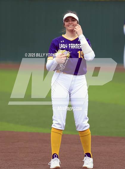 Thumbnail 2 in Farmersville vs Winnsboro photogallery.