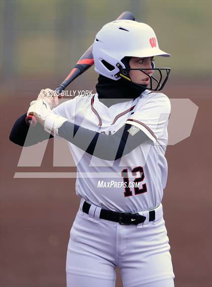 Thumbnail 2 in Farmersville vs Winnsboro photogallery.