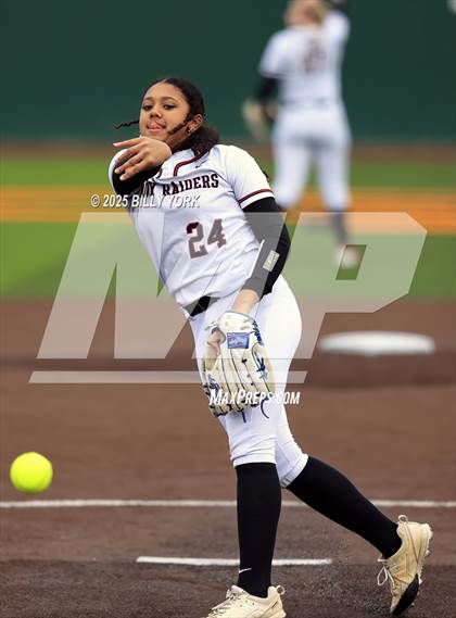 Thumbnail 1 in Farmersville vs Winnsboro photogallery.