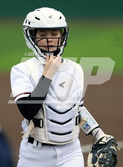 Thumbnail 1 in Farmersville vs Winnsboro photogallery.