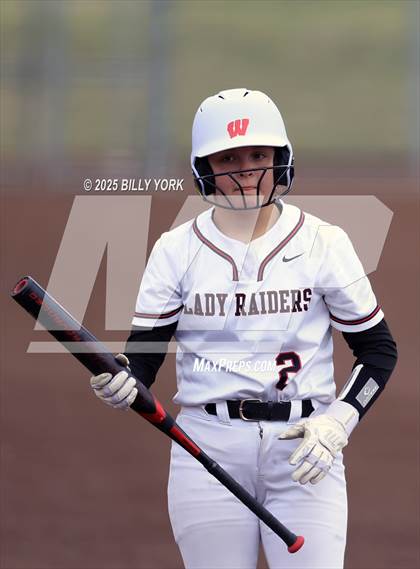 Thumbnail 1 in Farmersville vs Winnsboro photogallery.