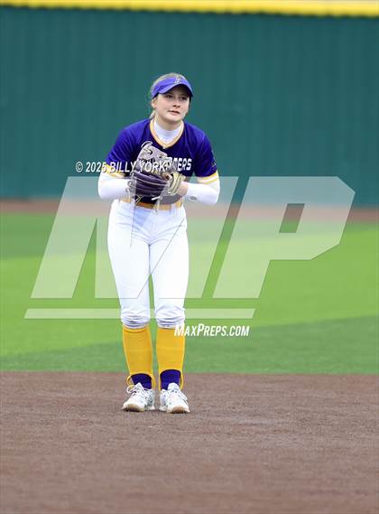 Thumbnail 2 in Farmersville vs Winnsboro photogallery.