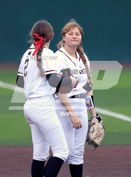 Thumbnail 2 in Farmersville vs Winnsboro photogallery.