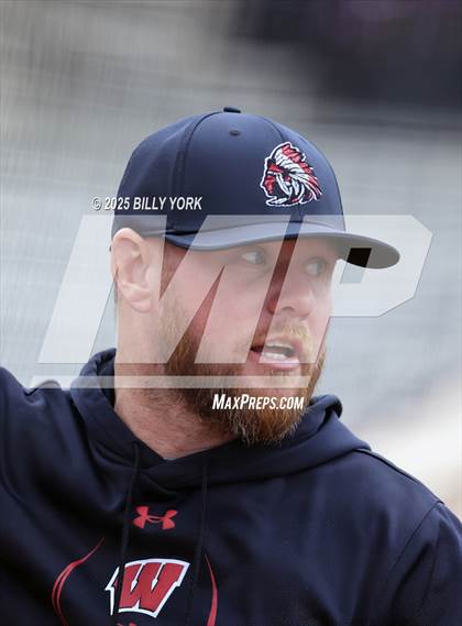 Thumbnail 3 in Farmersville vs Winnsboro photogallery.