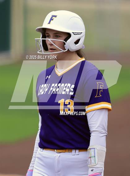 Thumbnail 1 in Farmersville vs Winnsboro photogallery.