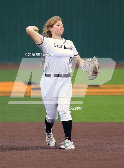 Thumbnail 2 in Farmersville vs Winnsboro photogallery.