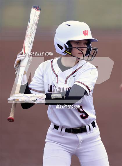 Thumbnail 1 in Farmersville vs Winnsboro photogallery.