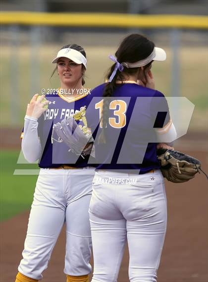 Thumbnail 1 in Farmersville vs Winnsboro photogallery.