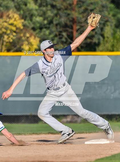Thumbnail 2 in Marin Catholic @ Branson photogallery.