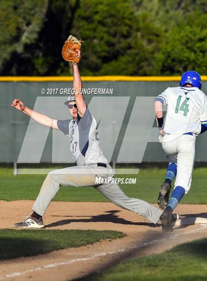 Thumbnail 3 in Marin Catholic @ Branson photogallery.
