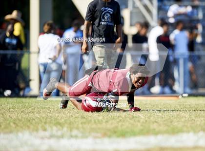 Thumbnail 3 in Ribault @ Raines photogallery.