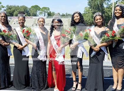 Thumbnail 2 in Ribault @ Raines photogallery.