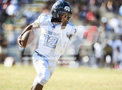 Thumbnail 1 in Ribault @ Raines photogallery.