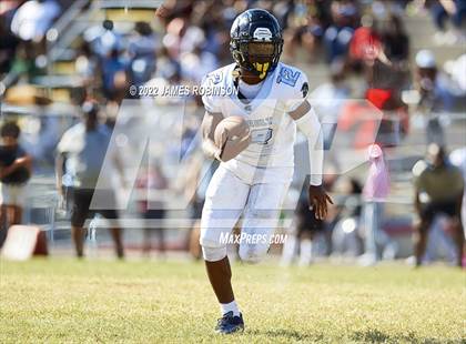 Thumbnail 3 in Ribault @ Raines photogallery.