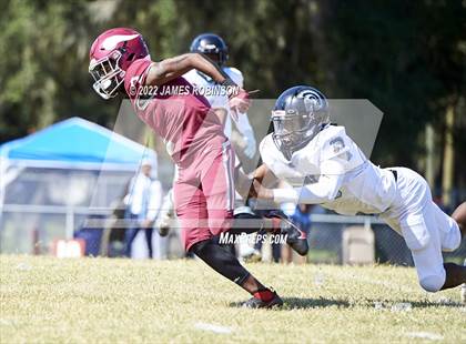 Thumbnail 1 in Ribault @ Raines photogallery.
