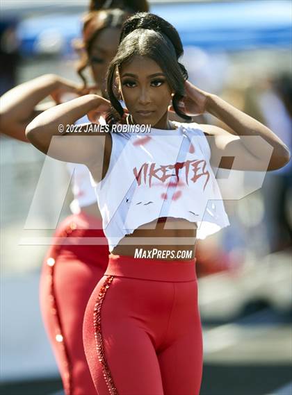 Thumbnail 3 in Ribault @ Raines photogallery.