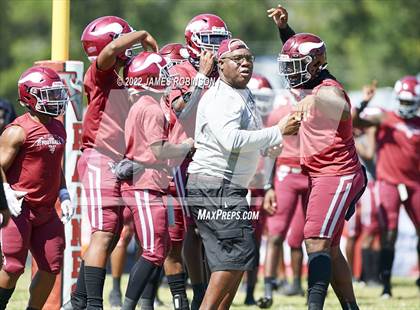 Thumbnail 2 in Ribault @ Raines photogallery.