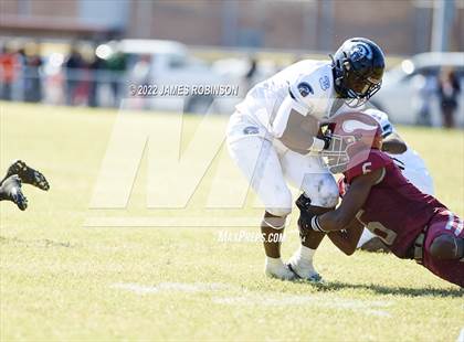 Thumbnail 1 in Ribault @ Raines photogallery.