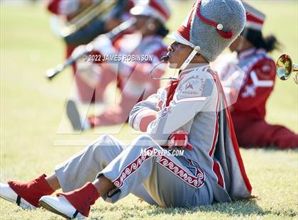 Thumbnail 2 in Ribault @ Raines photogallery.