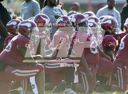 Thumbnail 1 in Ribault @ Raines photogallery.
