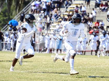 Thumbnail 1 in Ribault @ Raines photogallery.