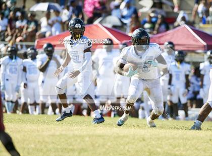 Thumbnail 3 in Ribault @ Raines photogallery.