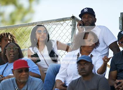 Thumbnail 2 in Ribault @ Raines photogallery.