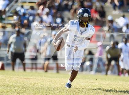 Thumbnail 1 in Ribault @ Raines photogallery.