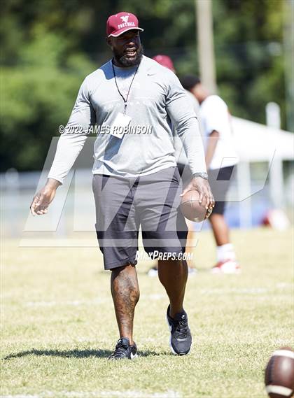 Thumbnail 3 in Ribault @ Raines photogallery.
