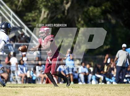 Thumbnail 3 in Ribault @ Raines photogallery.