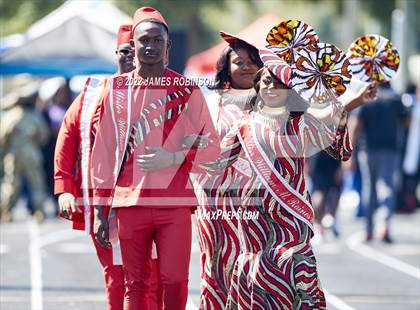 Thumbnail 2 in Ribault @ Raines photogallery.