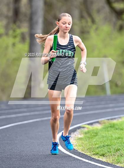 Thumbnail 2 in Yorktown 4 Way (3200 meter)  photogallery.
