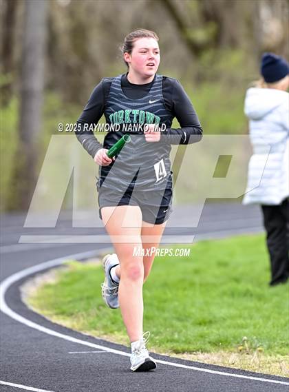 Thumbnail 1 in Yorktown 4 Way (3200 meter)  photogallery.