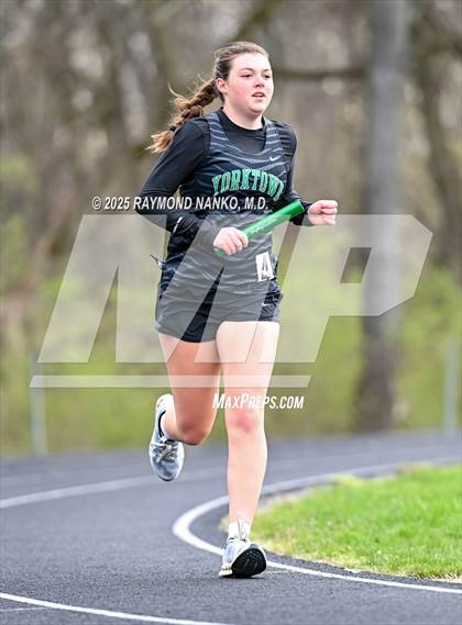 Thumbnail 1 in Yorktown 4 Way (3200 meter)  photogallery.