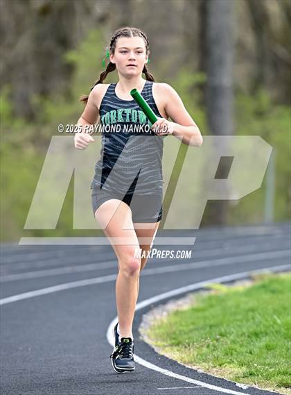 Thumbnail 1 in Yorktown 4 Way (3200 meter)  photogallery.